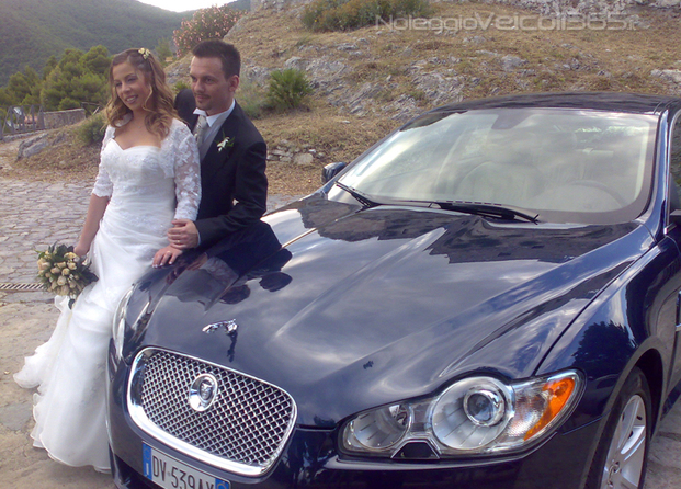 Ruggenti E Blasonate Wedding Garage Jaguar XF Executive