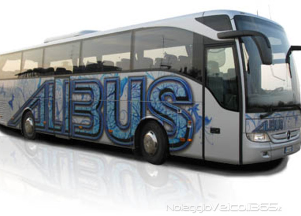 autobus_tourismo
